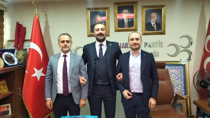 TÜRKAV’DA BAYRAK DEĞİŞİMİ!  TOKLUOĞLU: “TEŞKİLATIMIZA VE CAMİAMIZA HAYIRLI OLMASINI TEMENNİ EDİYORUZ”